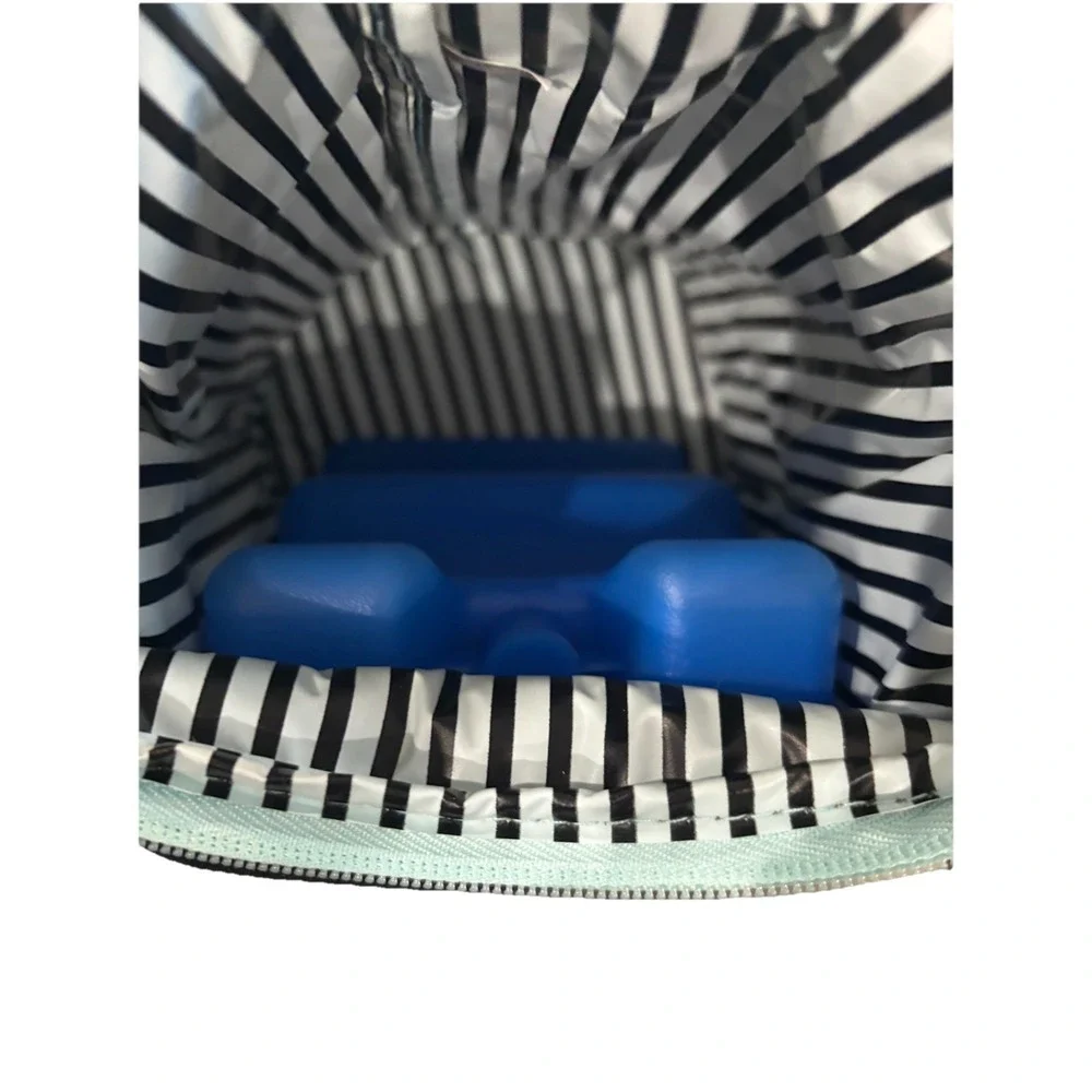 The Unbranded Brand small cooler